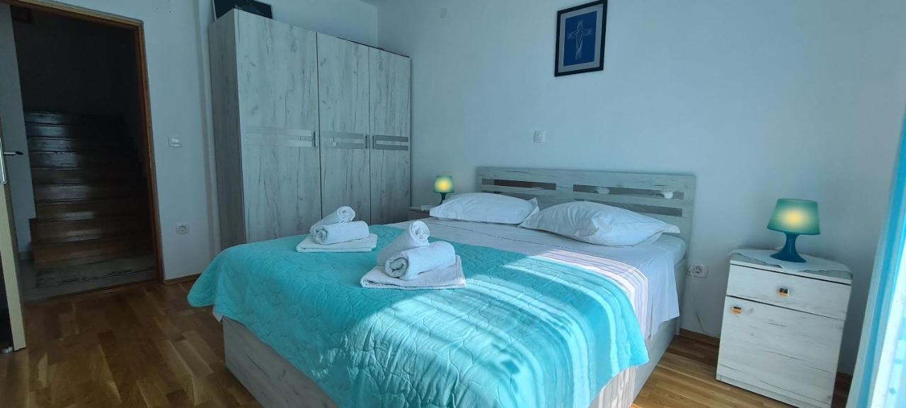 On The Apartman