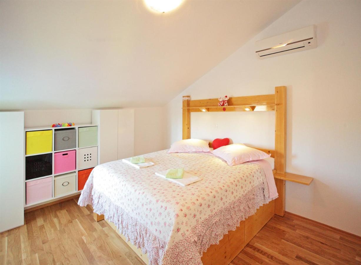 On The Apartman